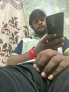 Snapshot of Raa9990 chatting on July 2026 01:10:02 AM Raa9990 online show from July 2026 01:10:02 AM