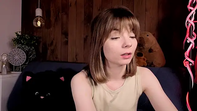 IvoryPesante online show from July 2026 07:33:02 PM