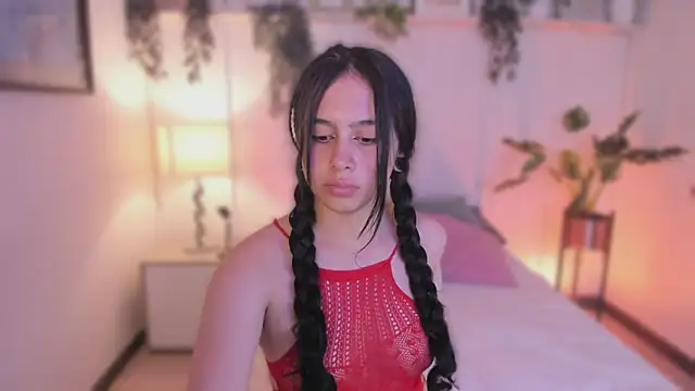 Kimdyy  online show from June 2026 08:13:01 PM