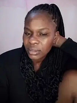 Snapshot of curvyperry chatting on June 2026 07:47:01 AM curvyperry online show from June 2026 07:47:01 AM