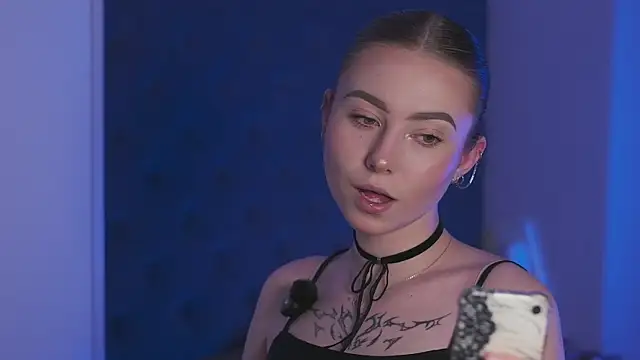 Snapshot of LilithSable chatting on June 2026 02:11:01 PM LilithSable online show from June 2026 02:11:01 PM