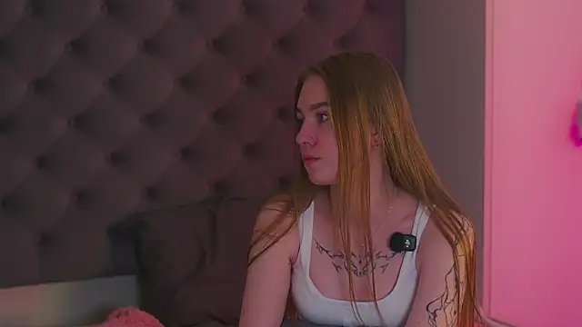 Snapshot of LilithSable chatting on June 2026 03:12:02 AM LilithSable online show from June 2026 03:12:02 AM