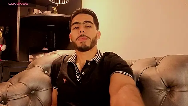 Snapshot of Jadiel_Stone chatting on June 2026 02:44:02 PM Jadiel Stone online show from June 2026 02:44:02 PM