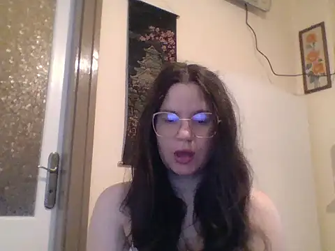 SzexiMacska online show from May 2026 06:41:01 AM