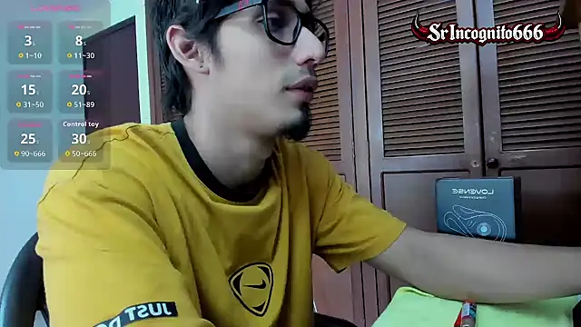 Snapshot of SrIncognito666 chatting on July 2026 04:51:01 PM SrIncognito666 online show from July 2026 04:51:01 PM