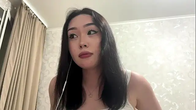 Snapshot of LilowNax chatting on May 2026 08:38:02 PM LilowNax online show from May 2026 08:38:02 PM