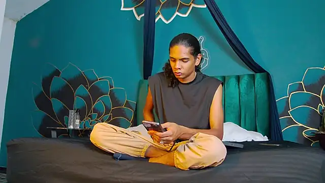 Snapshot of maxi_max0 chatting on July 2026 07:33:02 PM maxi max0 online show from July 2026 07:33:02 PM