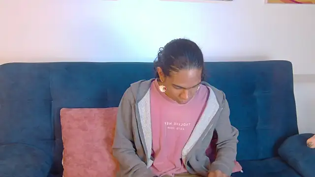 Snapshot of maxi_max0 chatting on June 2026 08:14:02 PM maxi max0 online show from June 2026 08:14:02 PM