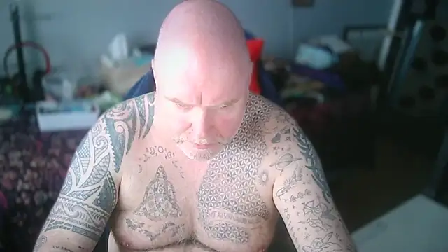 Tattooed Dilf 01 online show from May 2026 02:12:02 PM