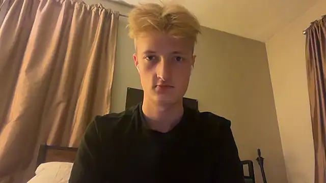 Snapshot of CamBos07 chatting on July 2026 01:52:01 AM CamBos07 online show from July 2026 01:52:01 AM