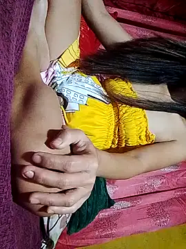 hotmom lyn online show from July 2026 04:41:01 PM