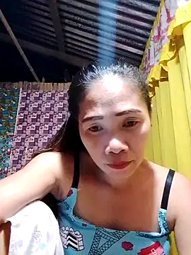 hotmom lyn online show from May 2026 05:51:02 PM