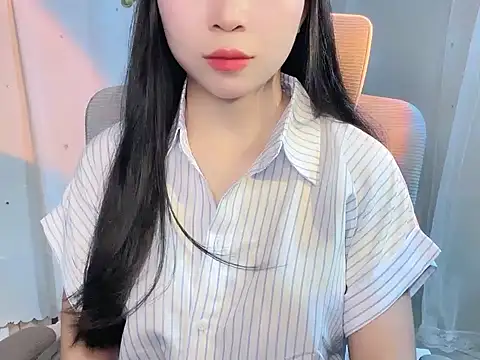 -Naomii  online show from June 2026 08:25:01 AM