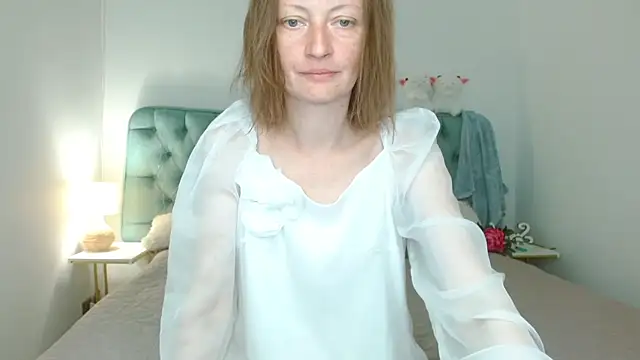 Snapshot of Anastasia_skyy chatting on May 2026 09:59:01 PM Anastasia skyy online show from May 2026 09:59:01 PM