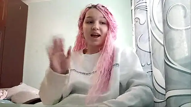 dozyflop online show from May 2026 09:00:01 PM