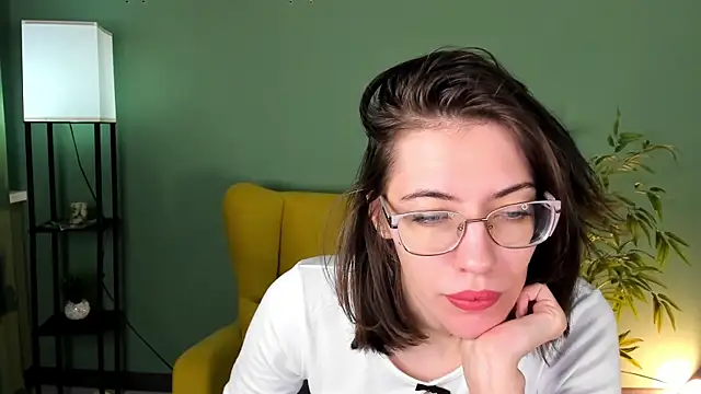 eva sicret online show from June 2026 04:39:02 AM