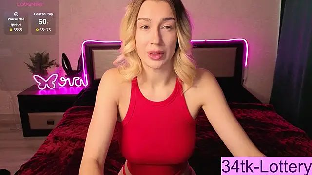 ToxicDollKiss online show from July 2026 03:18:02 AM