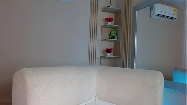  cloe 21 online show from July 2026 12:28:01 PM