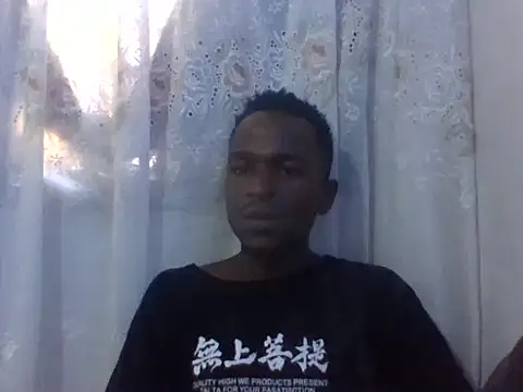 Snapshot of Roystone3 chatting on June 2026 07:39:01 AM Roystone3 online show from June 2026 07:39:01 AM