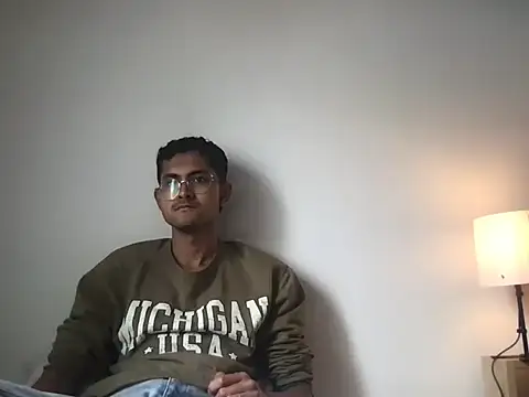 xanderlover online show from May 2026 05:19:02 PM