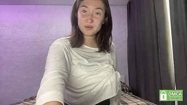 LaylaKrasnici online show from July 2026 08:47:02 AM