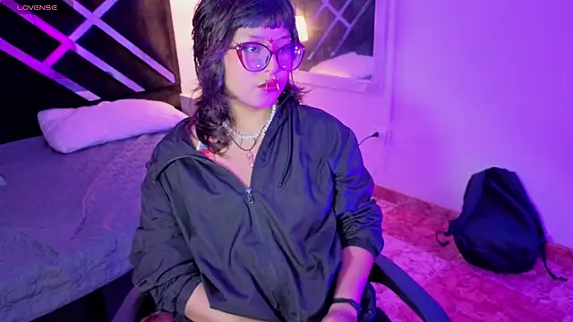 Snapshot of hannita_01 chatting on July 2026 11:54:01 AM hannita 01 online show from July 2026 11:54:01 AM