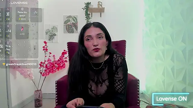 sthefy01 online show from May 2026 07:56:02 PM