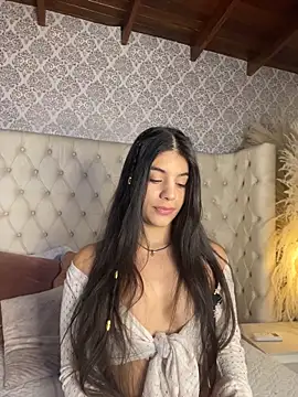 Amel Rosse online show from June 2026 03:40:02 PM