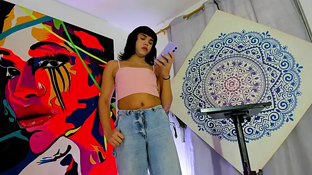 AndreaGiraldo  online show from June 2026 09:31:02 PM