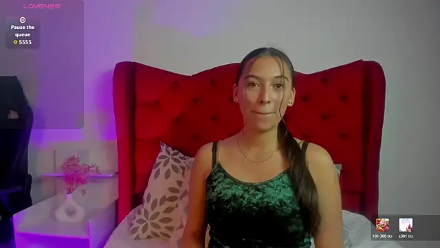 EliiVayne online show from June 2026 08:42:02 PM