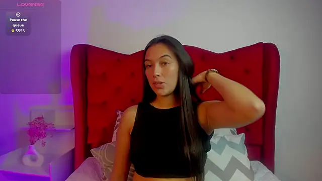 EliiVayne online show from June 2026 08:47:01 PM