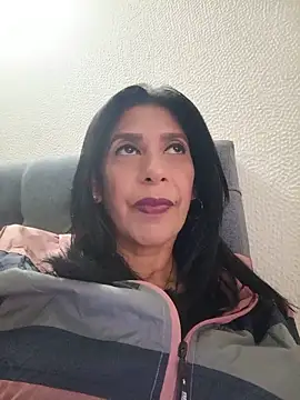 Samantha01 Rosse01 online show from May 2026 07:09:01 PM