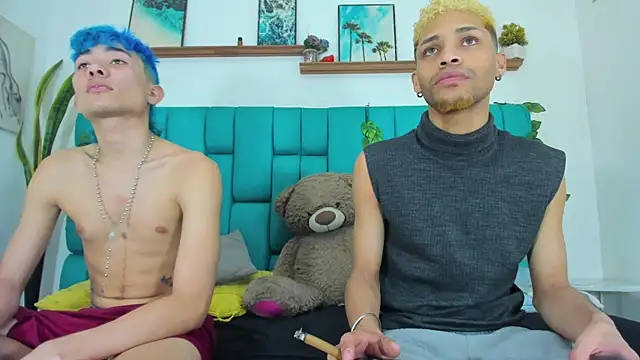 STRANGER BOYS online show from August 2026 11:20:02 PM