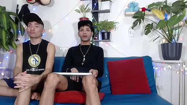 STRANGER BOYS online show from May 2026 05:19:01 PM