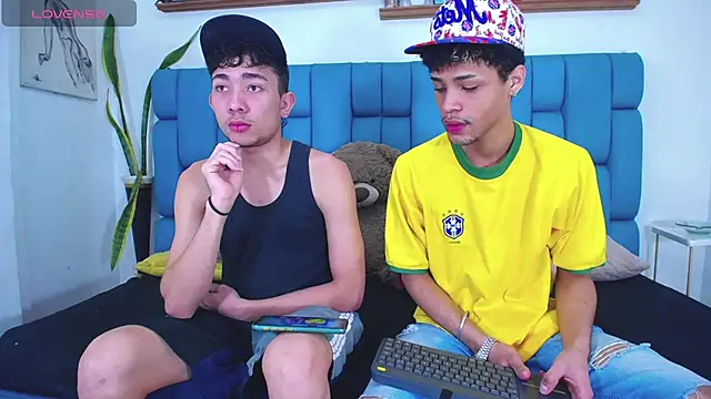 STRANGER BOYS online show from June 2026 11:05:01 PM