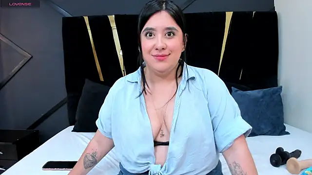 maite graay online show from June 2026 01:00:01 PM
