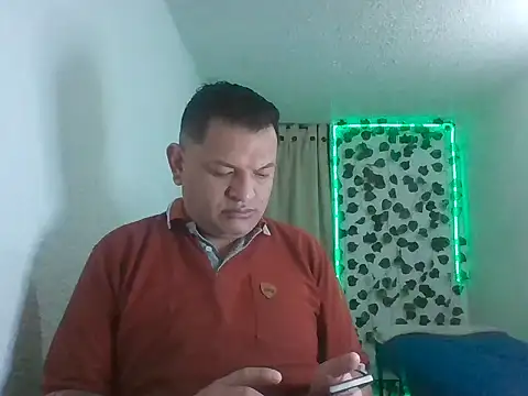 Snapshot of Alessandro-luxe chatting on June 2026 12:49:02 AM Alessandro-luxe online show from June 2026 12:49:02 AM