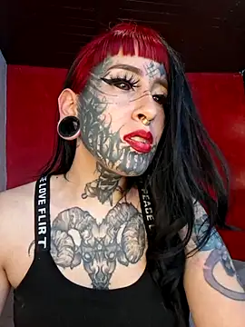 Snapshot of Venom-Luna chatting on July 2026 05:46:01 PM Venom-Luna online show from July 2026 05:46:01 PM