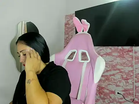 Amira Princesa online show from May 2026 03:18:02 PM