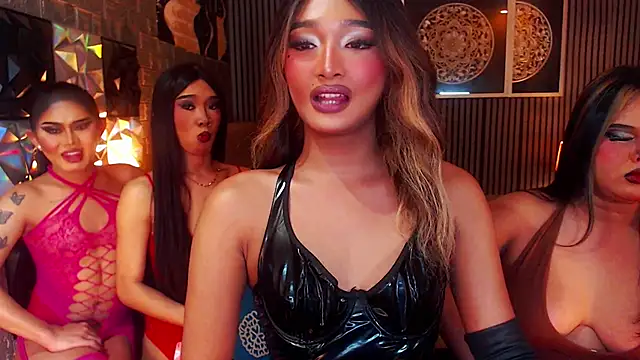 selena lust online show from July 2026 02:32:01 PM