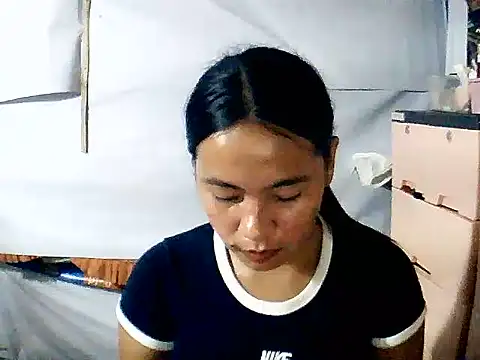 Snapshot of spicy2000_ chatting on May 2026 02:23:02 PM spicy2000 online show from May 2026 02:23:02 PM