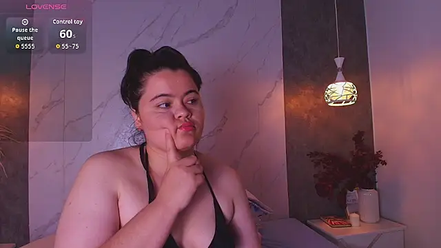 Vicky-Mooree online show from June 2026 03:06:02 AM