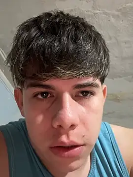 Soyivan22 online show from May 2026 05:33:01 PM