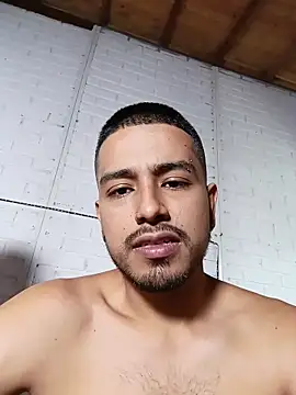 Mommy Dirty Boy online show from June 2026 03:33:02 PM