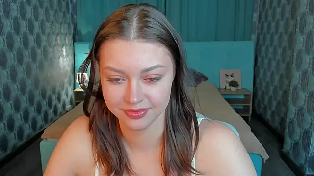 Snapshot of Maya-Mimi chatting on June 2026 01:22:01 AM Maya-Mimi online show from June 2026 01:22:01 AM