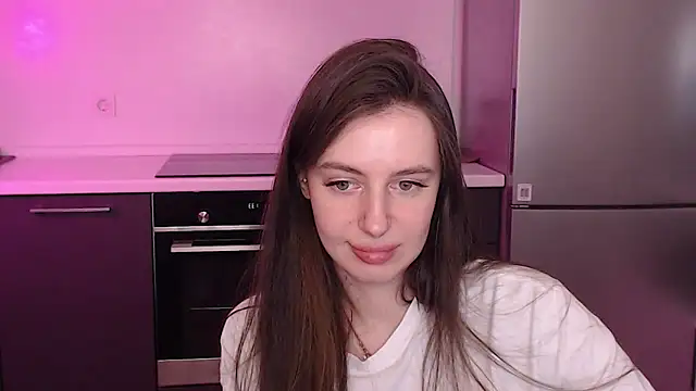 Snapshot of MuseMia chatting on June 2026 10:33:01 PM MuseMia online show from June 2026 10:33:01 PM