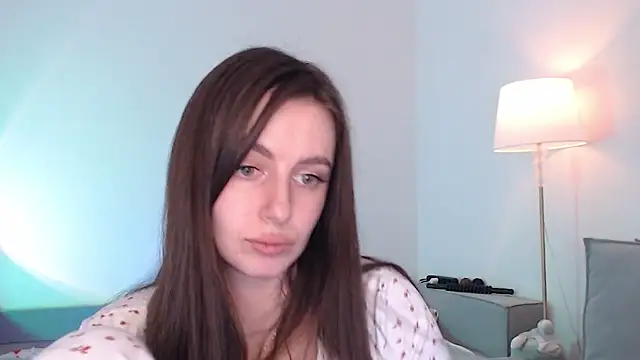 Snapshot of MuseMia chatting on May 2026 07:39:01 AM MuseMia online show from May 2026 07:39:01 AM