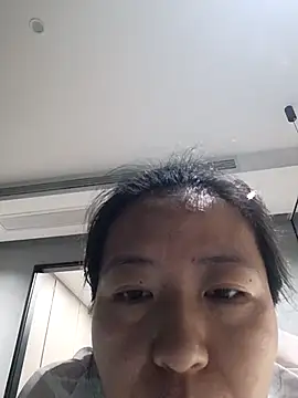 DUU5528 online show from May 2026 09:04:02 PM