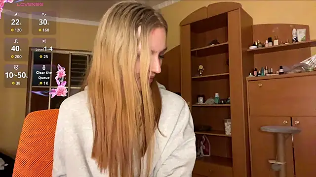 Snapshot of xXMelanieseXx chatting on June 2026 04:26:02 PM xXMelanieseXx online show from June 2026 04:26:02 PM