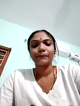 Snapshot of Megha-Telugu22 chatting on May 2026 02:45:01 PM Megha-Telugu22 online show from May 2026 02:45:01 PM